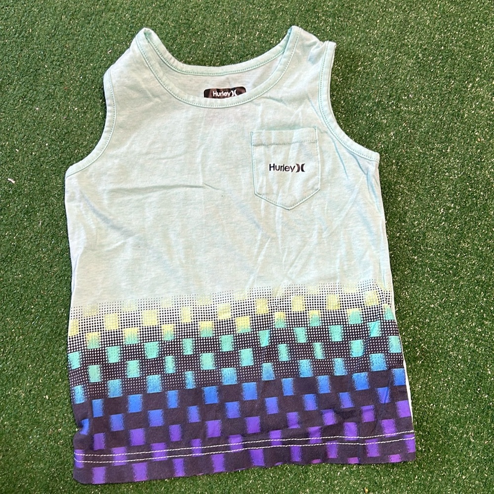 Hurley Size 5 Boys tank!